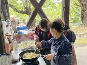 f276de51-bd03-43c9-ad3f-923132952e1f