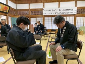 25a6d9a97bb532926d6573f6ec35849a