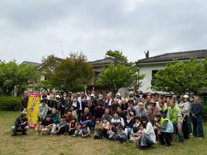 47f7abe6a4a910354abe69484ae19e89-1